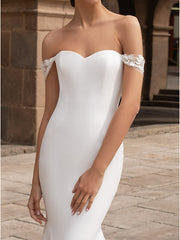 Romantic Sexy Backless Mermaid Wedding Dress Off Shoulder Satin Short Sleeve Bridal Gowns with Court Train
