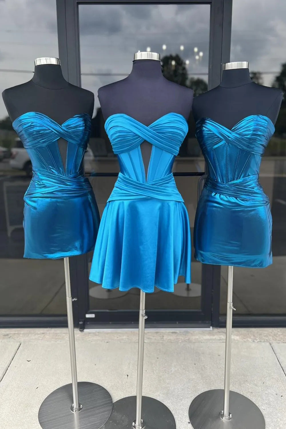 Royal Blue Homecoming Dresses A Line Strapless Corset Short Cocktail Dresses with keyhole