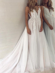 Sexy A-Line Wedding Dress V-neck Lace Tulle Sleeveless Bridal Gowns with Sweep Train