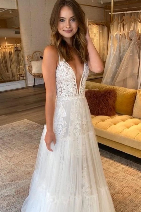 Sexy A-line Spaghetti Straps Wedding Dress Tulle V-neck Pleated Bridal Gowns On Sale