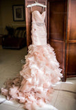 Sexy Mermaid Sweetheart Wedding Dresses Pink Crystal Lace-Up Lovely Ruffles Bridal Gowns