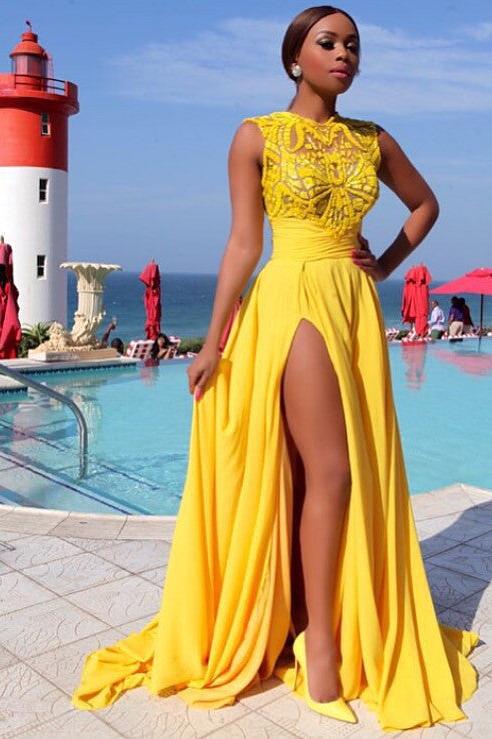 Sexy Side Slit Long High Neckprom Gowns Sleeveless Chiffon Yellow Evening Dresses