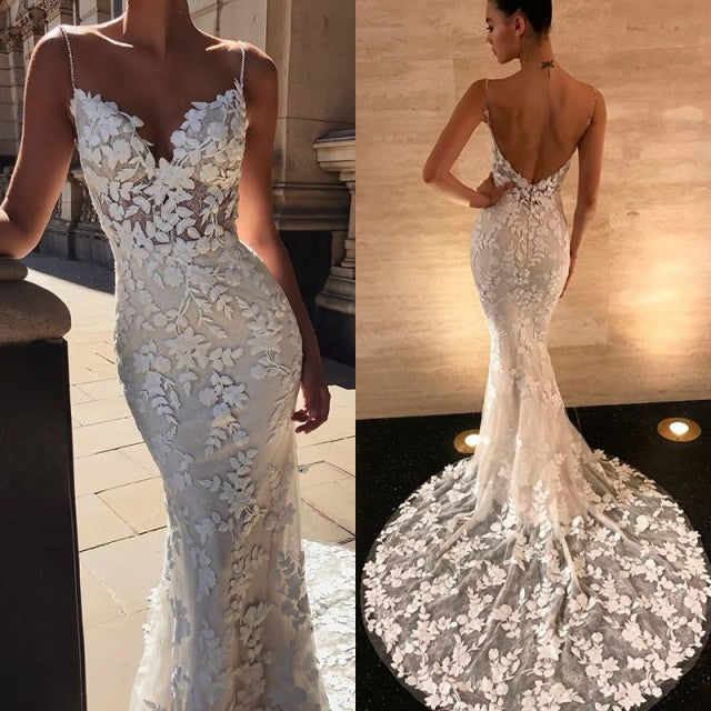 Sexy Spaghetti-Straps Lace Appliques Beach Wedding Dress Mermaid Bridal Gowns