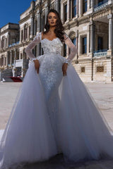 Sexy Sweetheart Long Sleeve Appliques Lace Sheath Wedding Dresses with Panel
