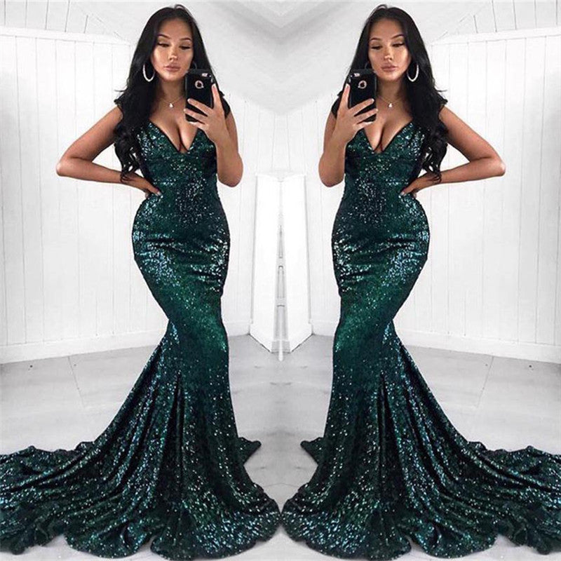 Sexy V-neck Shiny Dark Green Sequins Evening Dresses | Mermaid Court Train Prom Dresses