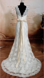 Sheath V-neck Lace Wedding Dresses Sleeveless Bowknot Bride Dress with Sash