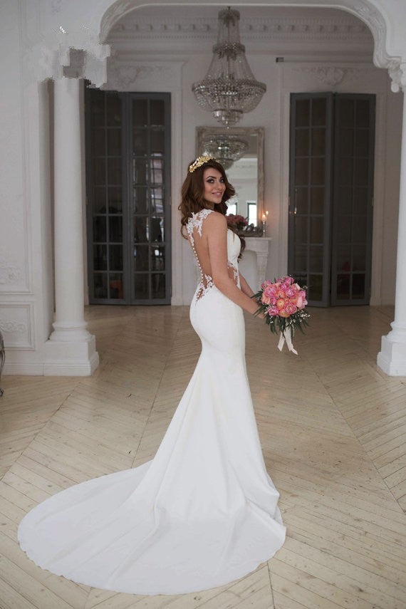 Sheer Back Lace Buttons Wedding Dress Mermaid Sleeveless Sexy Bridal Gowns BA3691