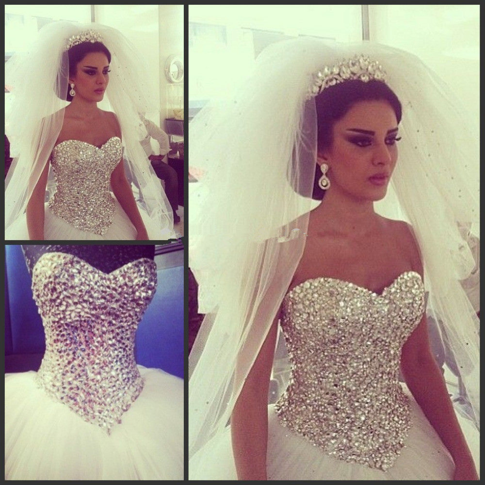 Shiny Crystals Sweetheart Wedding Dress with Puffy Tulle Skirt Bridal Ball Gowns