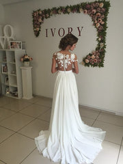 Short Sleeve A-Line Chiffon Summer Beach Wedding Dresses Split Lace Applique Beach Bridal Gowns BA3033