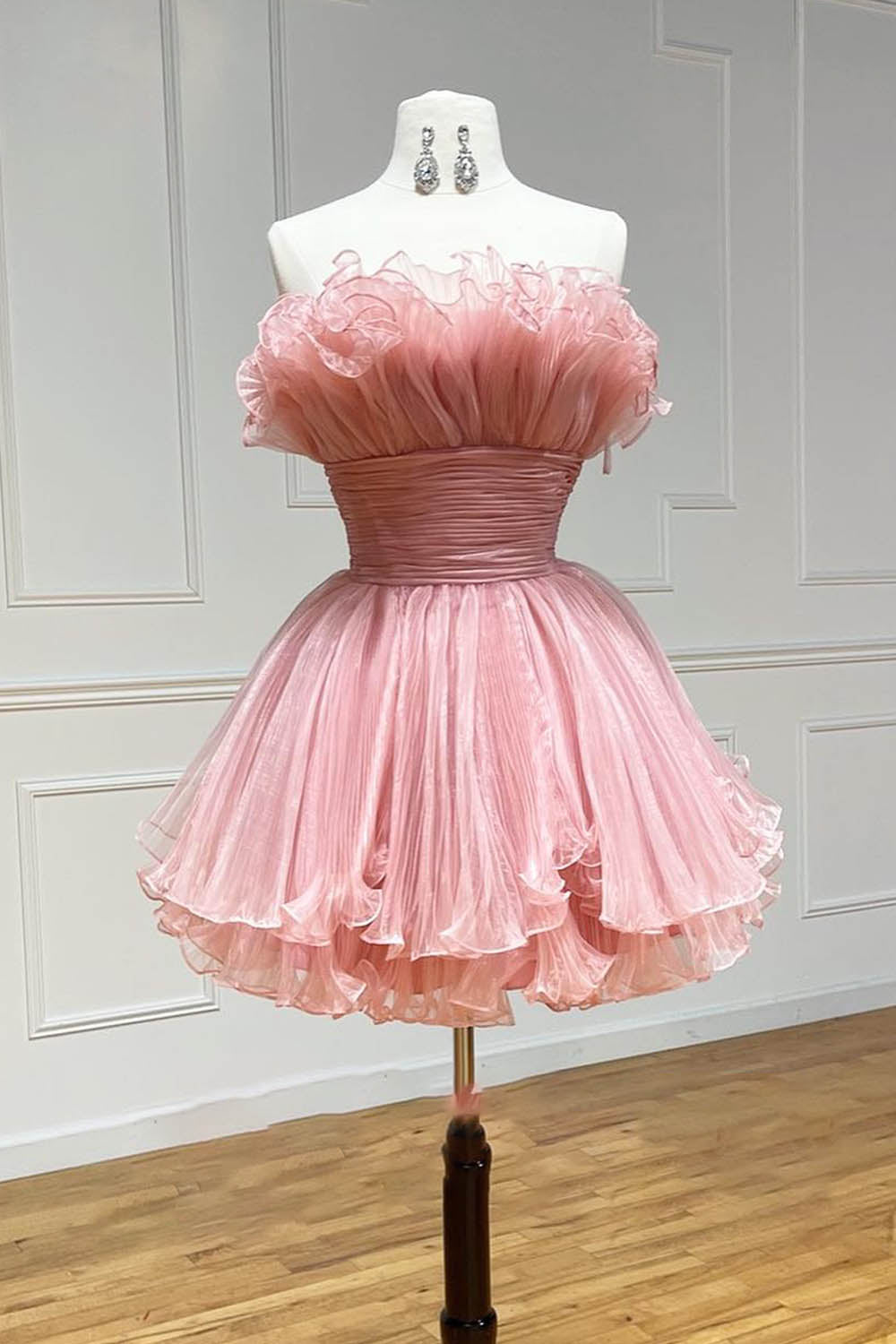Simple Homecoming Dresses Strapless Tiered Tulle A-Line Short Cocktail Dresses