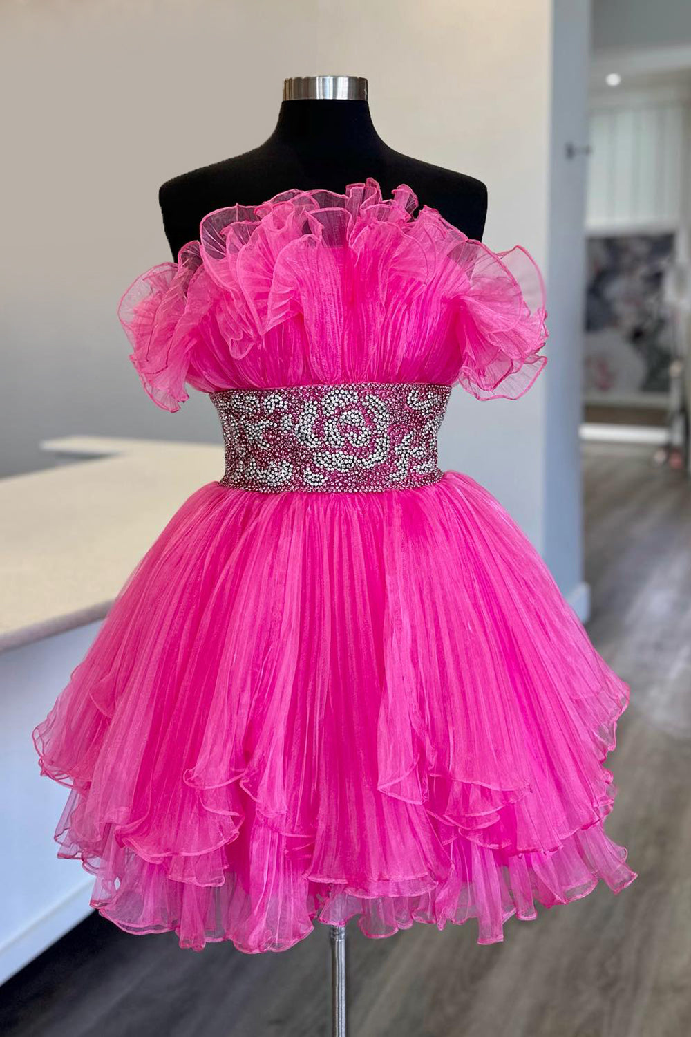 Simple Homecoming Dresses Strapless Tiered Tulle A-Line Short Cocktail Dresses