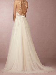 Simple Plus Size A-Line Wedding Dress V-Neck Lace Tulle Spaghetti Strap Bridal Gowns Sweep Train