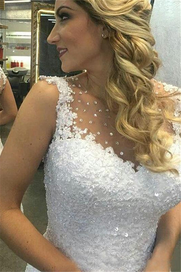 Sleeveless Beaded White Short Lace Chic A-line Wedding Dresses