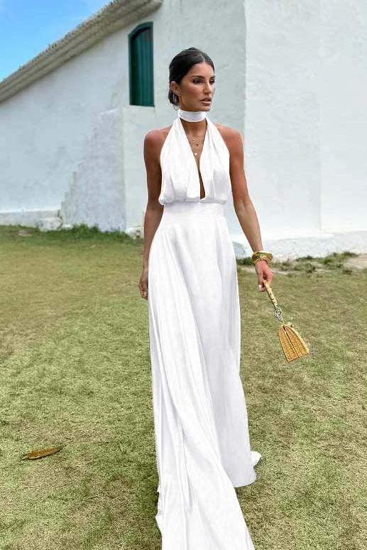 Sleeveless Halter V Neck Long Evening Formal Dress With Pleated