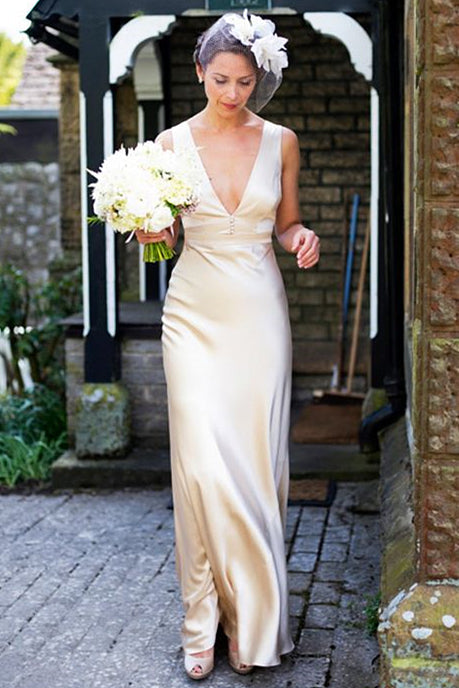 Sleeveless Summer Empire V-Neck Floor-Length Wedding Dresses
