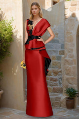 Sleeveless V Neck Sheath Column Dress for Mothers of the Bride & Groom with Appliques and Belt