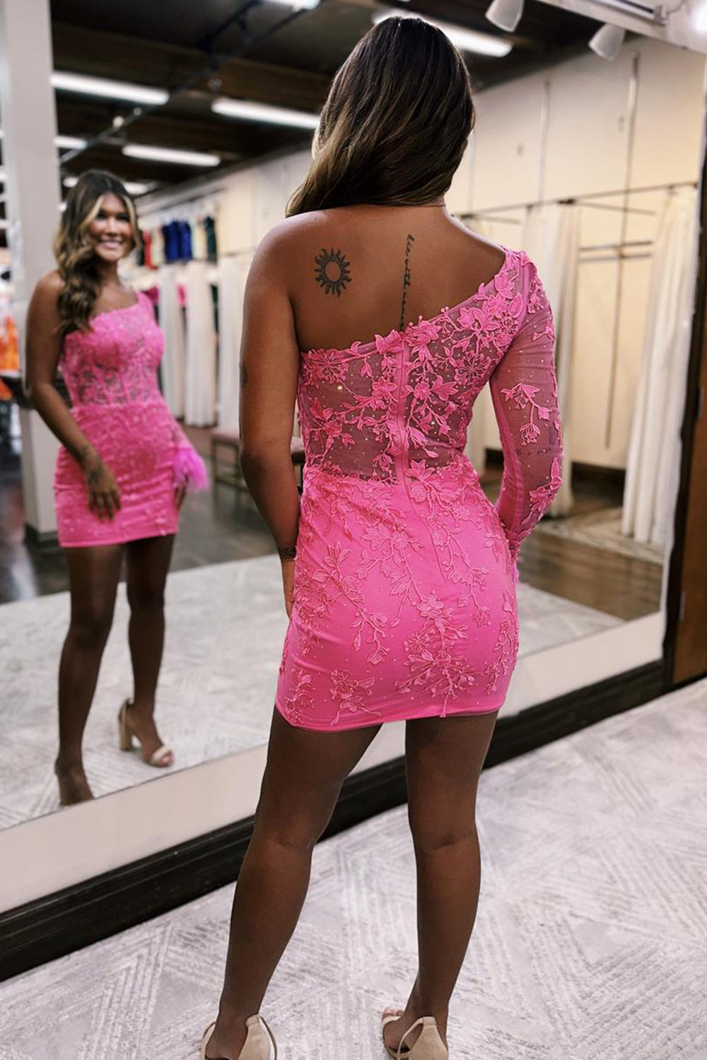 Spakly Pink Homecoming Dresses One Shoulder Corset Tight Short Lace Prom Dress with Feathers