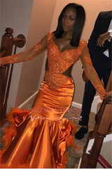 Special Long Sleeves Mermaid Appliques Prom Dresses | V-Neck Beading Long Evening Gown On Sale