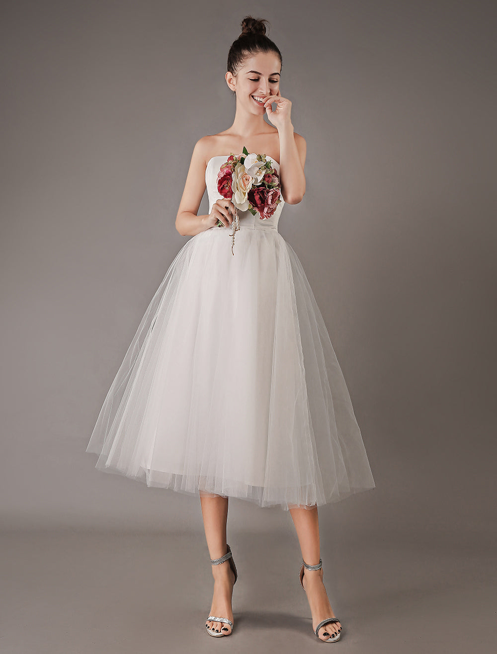 Strapless White Tulle Knee-Length Zipper Beach Wedding Dresses
