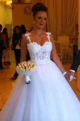 Straps Lace Top Puffy Tulle Wedding Dress Ball Gown Sleeveless Bridal Gowns