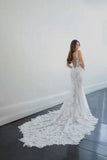 Stunning Long Mermaid V-neck Sleeveless Bridal Gowns With Lace