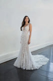 Stunning Long Mermaid V-neck Sleeveless Bridal Gowns With Lace