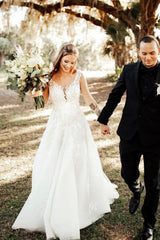 Suzhoufashion Designer Boho V-neck Straps Beach Wedding Dresses With Lace Long A-Line