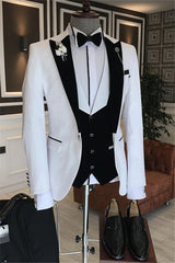 Suzhoufashion Fania Navy Blue Peaked Lapel Three Pieces Men Suits For Prom