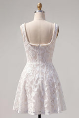 Suzhoufashion Floral White Beaded Lace Scoop Neck A-Line Short Homecoming Dress
