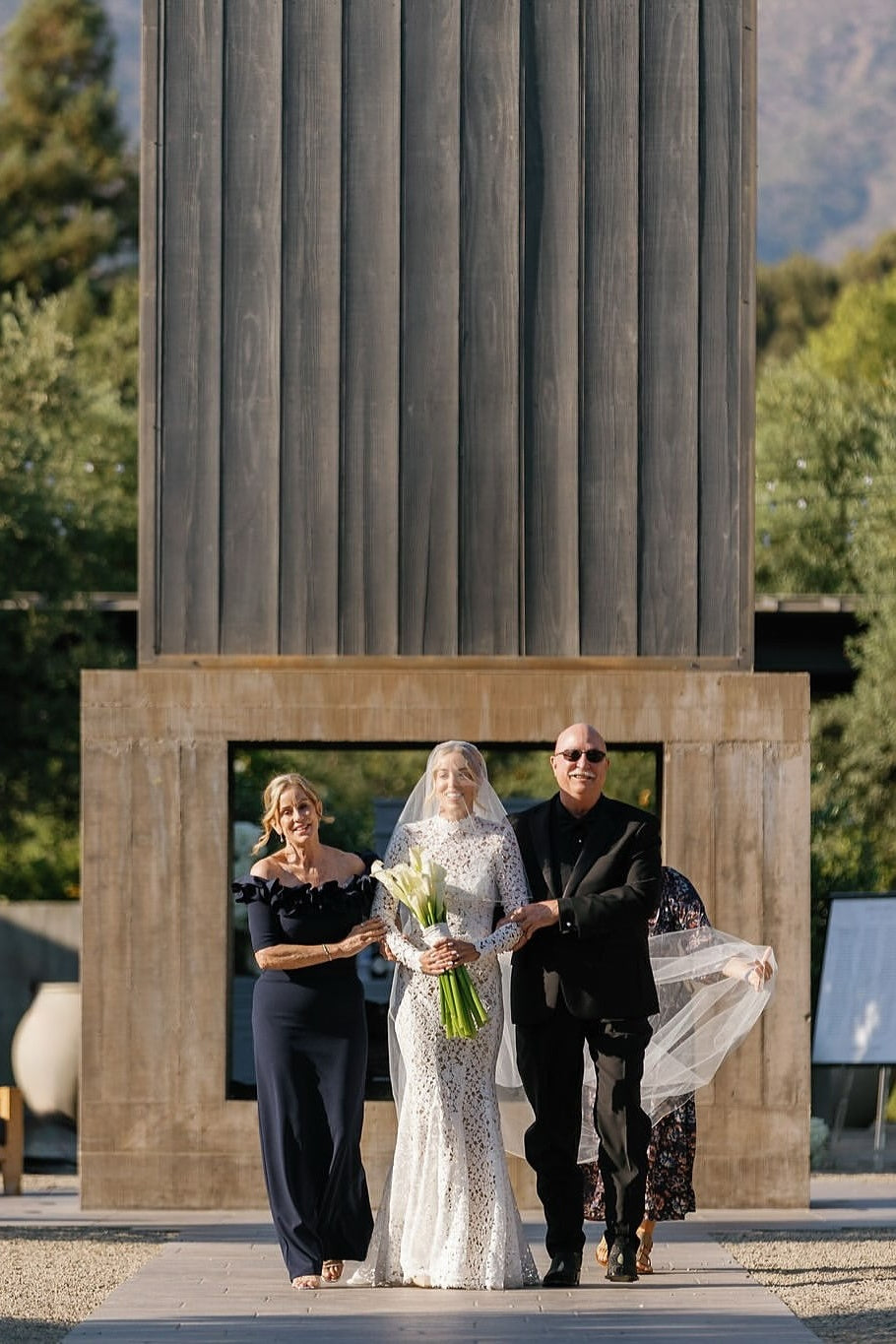 Suzhoufashion Long Sleeve Beach Wedding Dress Lace High Neck Mermaid Bridal Gown