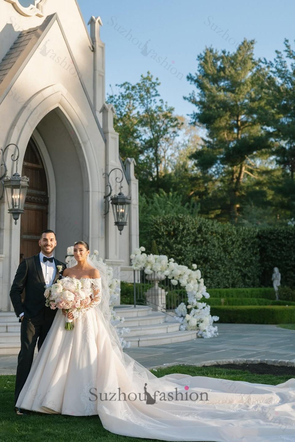 Suzhoufashion Long Sleeve Wedding Dress Off the Shoulder Beaded Lace Appliques Bridal Gown