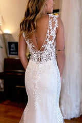 Suzhoufashion Modern Long Mermaid V-neck Backless Lace Sleeveless Beach Wedding Dresses With Train