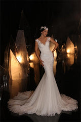 Suzhoufashion Modern Long V-neck Mermaid Lace Appliques Sleeveless Wedding Dresses
