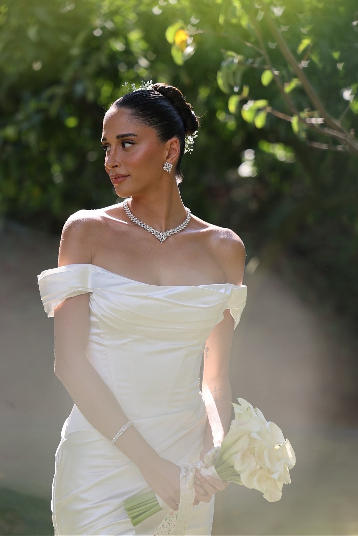 Suzhoufashion Off The Shoulder Beach Wedding Dress Satin Mermaid Bridal Gown