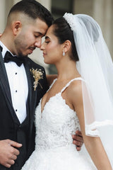 Suzhoufashion Princess White Wedding Dresses With Lace A-line V-neck Sleeveless