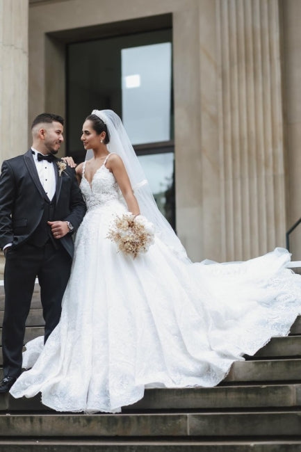 Suzhoufashion Princess White Wedding Dresses With Lace A-line V-neck Sleeveless