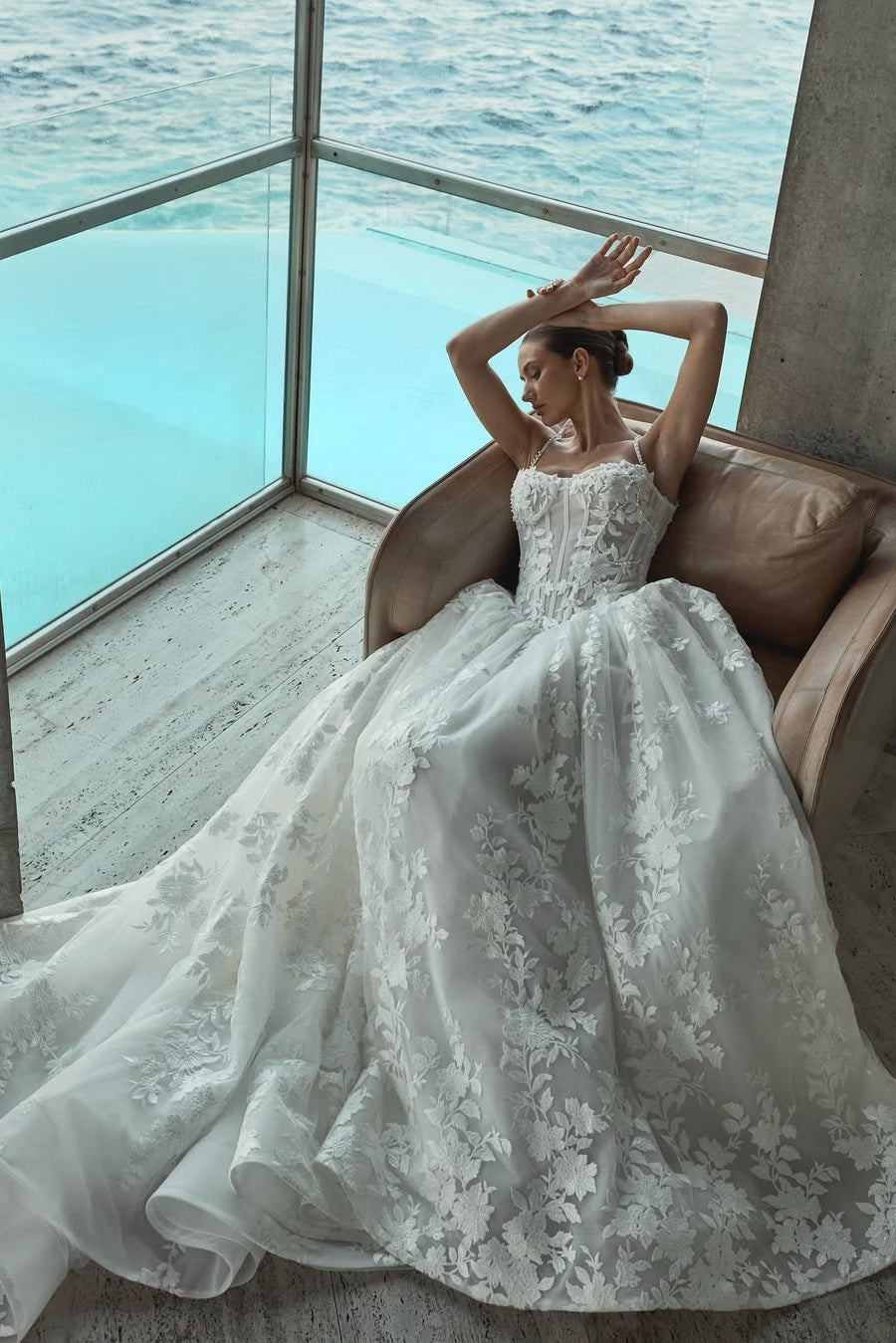 Suzhoufashion Spaghetti Straps Wedding Dress A Line Bridal Gown with Beaded Lace Appliques