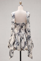 Suzhoufashion White & Black Floral Strapless Keyhole A-Line Short Homecoming Dress