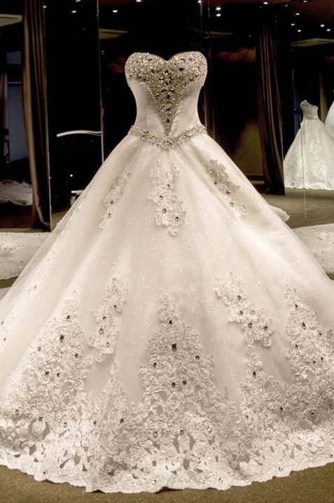 Sweetheart Ball Gown Shiny Bridal Gowns Lace Applique Court Train Beadings Wedding Dress with Bowknot