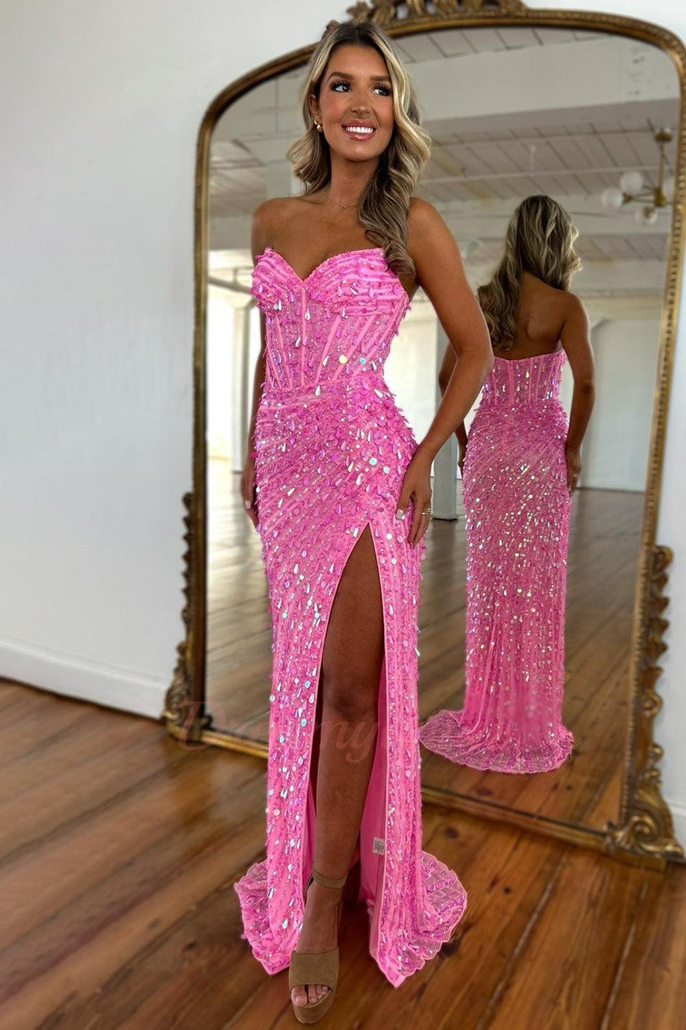 Sweetheart Mermaid Sequined Prom Dress With High Slit Skirt Formal Evening Gown