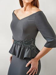 V Neck Mother of the Bride Trumpet Mermaid Dress Featuring Ruffles and Appliques