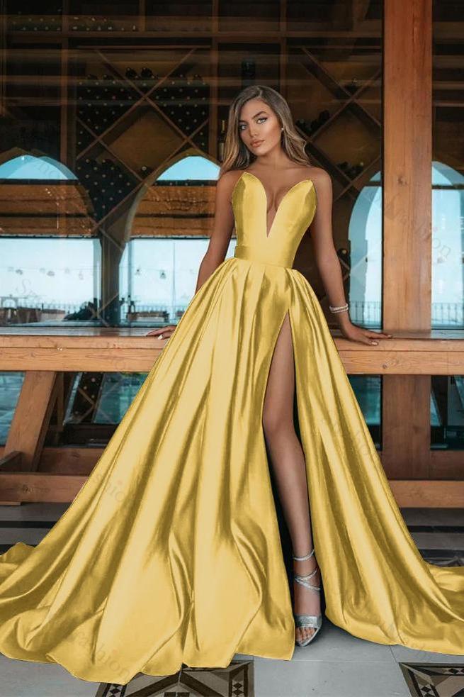 V Neck Prom Dress Sleeveless Emerald A Line Green Evening Formal Dress With Side Split