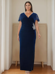 V Neck Short Sleeve Long Velvet Sheath Dress with Ruffles and Appliques for the Mother of the Bride