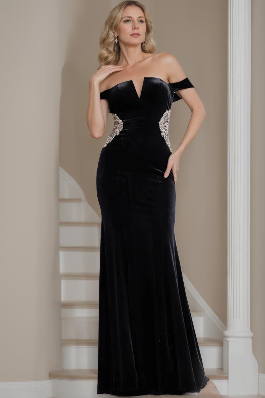 V Neck Sleeveless Long Sheath Column Mother of the Bride Dress With Beaded Applique