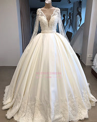 V-neck Amazing Ball-Gown Long-Sleeves Appliques Wedding Dresses