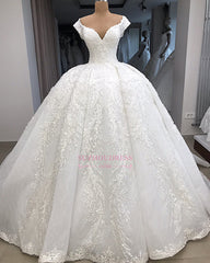 V-neck Fascinating Appliques Cap-Sleeves Ball-Gown Wedding Dresses
