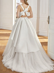Vintage A-Line Wedding Dress V-neck Satin Tulle Sleeveless Sexy Bridal Gowns in Color Backless with Sweep Train