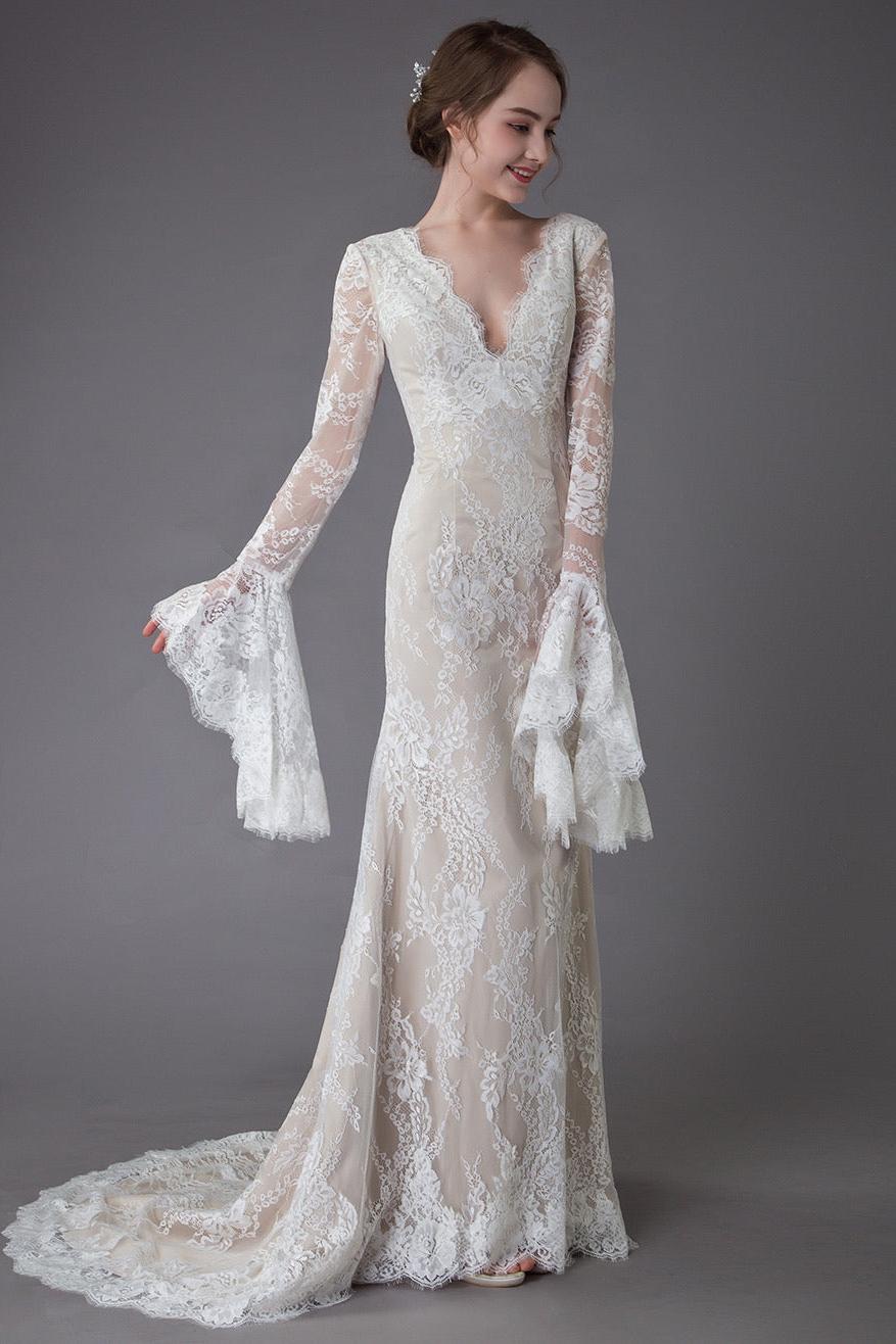 Vintage Deep V Neck Long Sleeves Lace A-Line Wedding Dresses