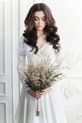 Vintage Long Sleeve White Lace Bridal Gown V-Neck Long Sweep Train Plus Size Wedding Dress