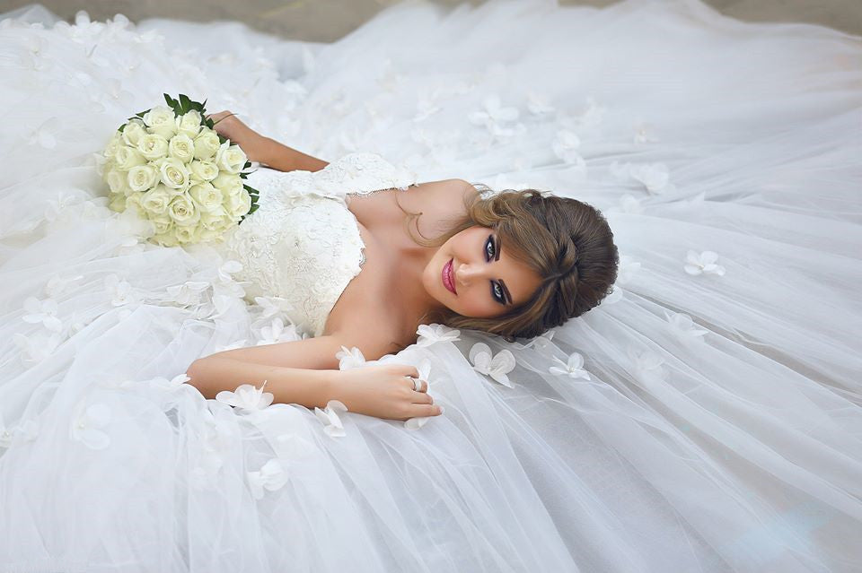 Vintage Sweetheart Tulle Ball Gown Wedding Dress with Flowers Lace Custom Made Bridal Gowns